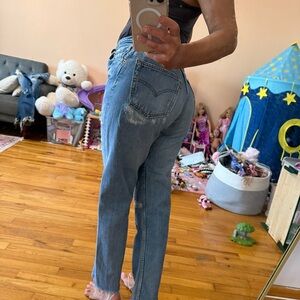 Levi's 501 re done Sz 27 woman’s Blue Distressed Ankle Jeans